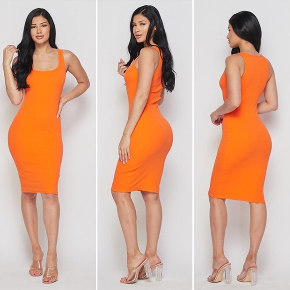 ✨ALL APPAREL $10✨Ribbed Knit Dress - Orange